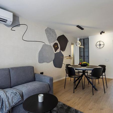 Apartman Izis Centar Pule Pula Buitenkant foto