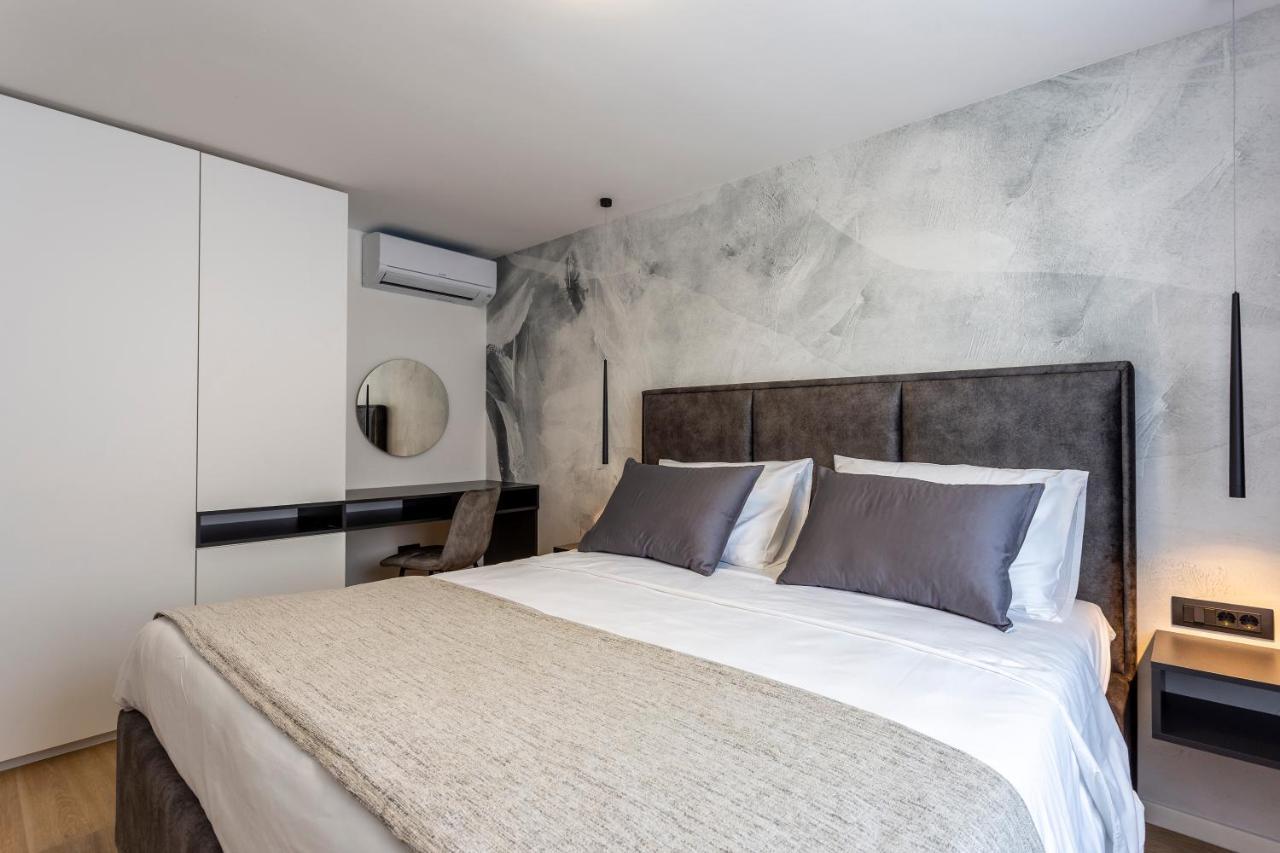 Apartman Izis Centar Pule Pula Buitenkant foto