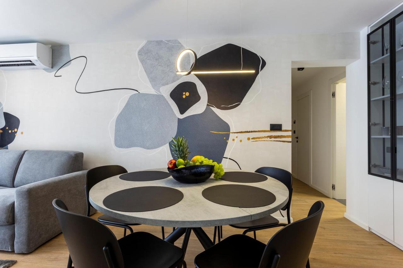 Apartman Izis Centar Pule Pula Buitenkant foto